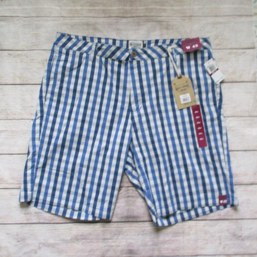 Men's Olde School Brand Blue Plaid Shorts 42W